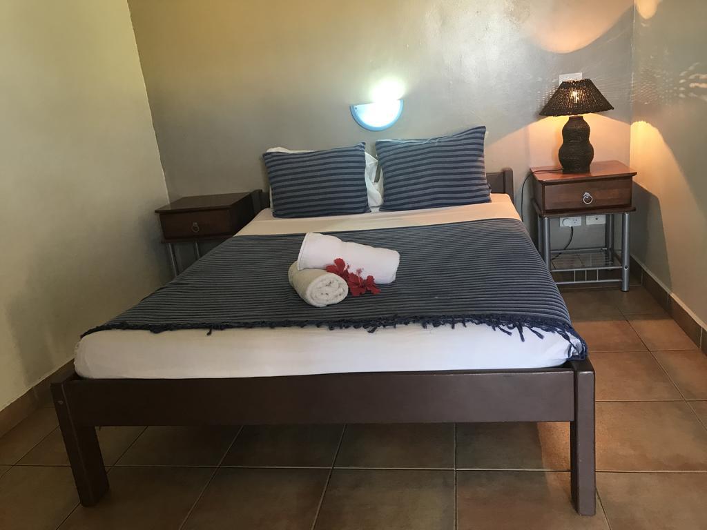 Vanuatu Holiday Hotel Port Vila Esterno foto